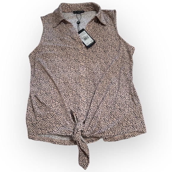 Adrianna Papell Tops - NWT Adrianna Papell Printed Knit Blouse Small Sleeveless Button-Up Tie Front 425